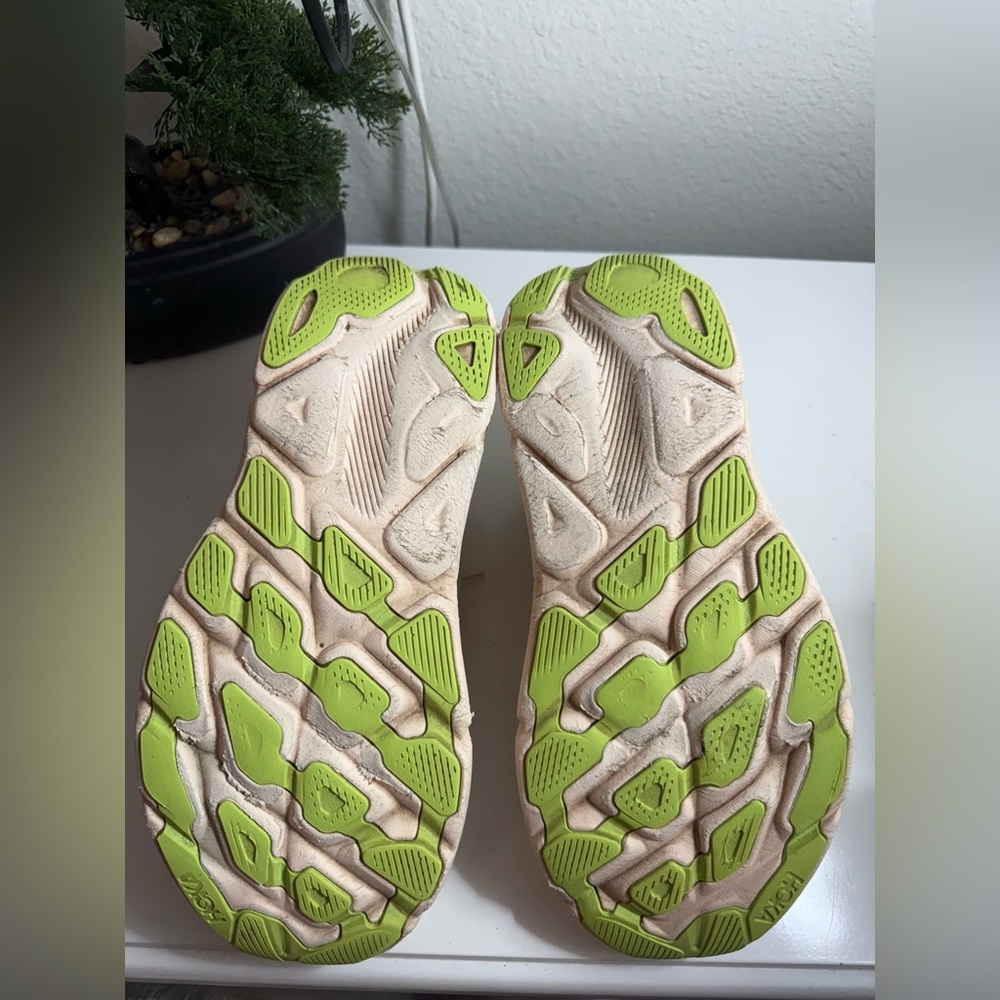 Hoka  women size 10.5 Clifton 9 Athletic Shoes in Gray and Green - Picture 9 of 11